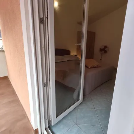 Summer Vibe Apartment