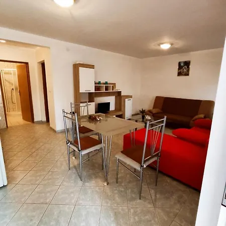 Summer Vibe Apartment
